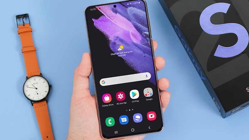Samsung Galaxy S21 được trang bị c&ocirc;ng nghệ m&agrave;n h&igrave;nh Dynamic AMOLED